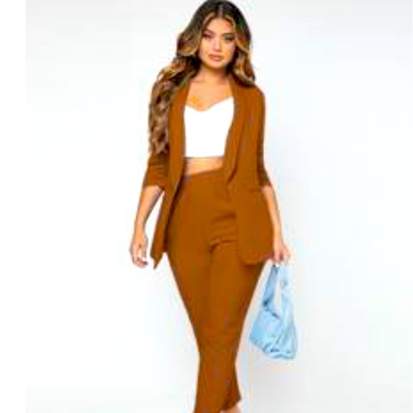 Blazer and pants - Picture 1 of 1